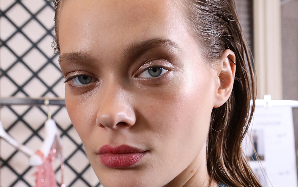 What is dermarolling? The 5 things you need to know - Treatwell